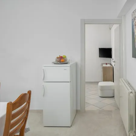 Apartment Kazalac Oasis